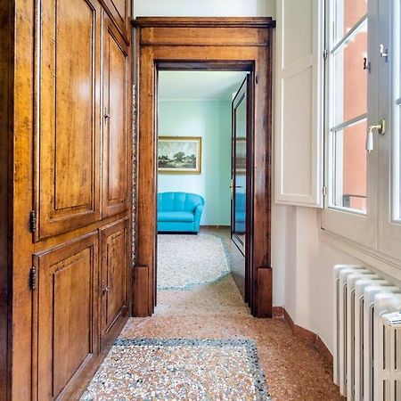 Apartamento Elegant Apt, Wi-Fi And Garden Bolonia Exterior foto