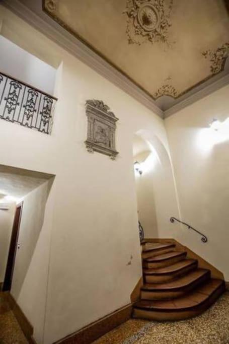 Apartamento Elegant Apt, Wi-Fi And Garden Bolonia Exterior foto